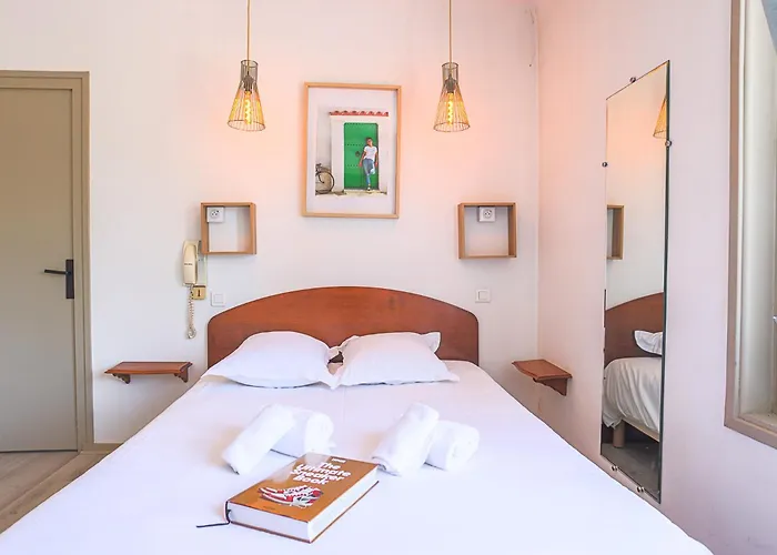 Hotel Fine